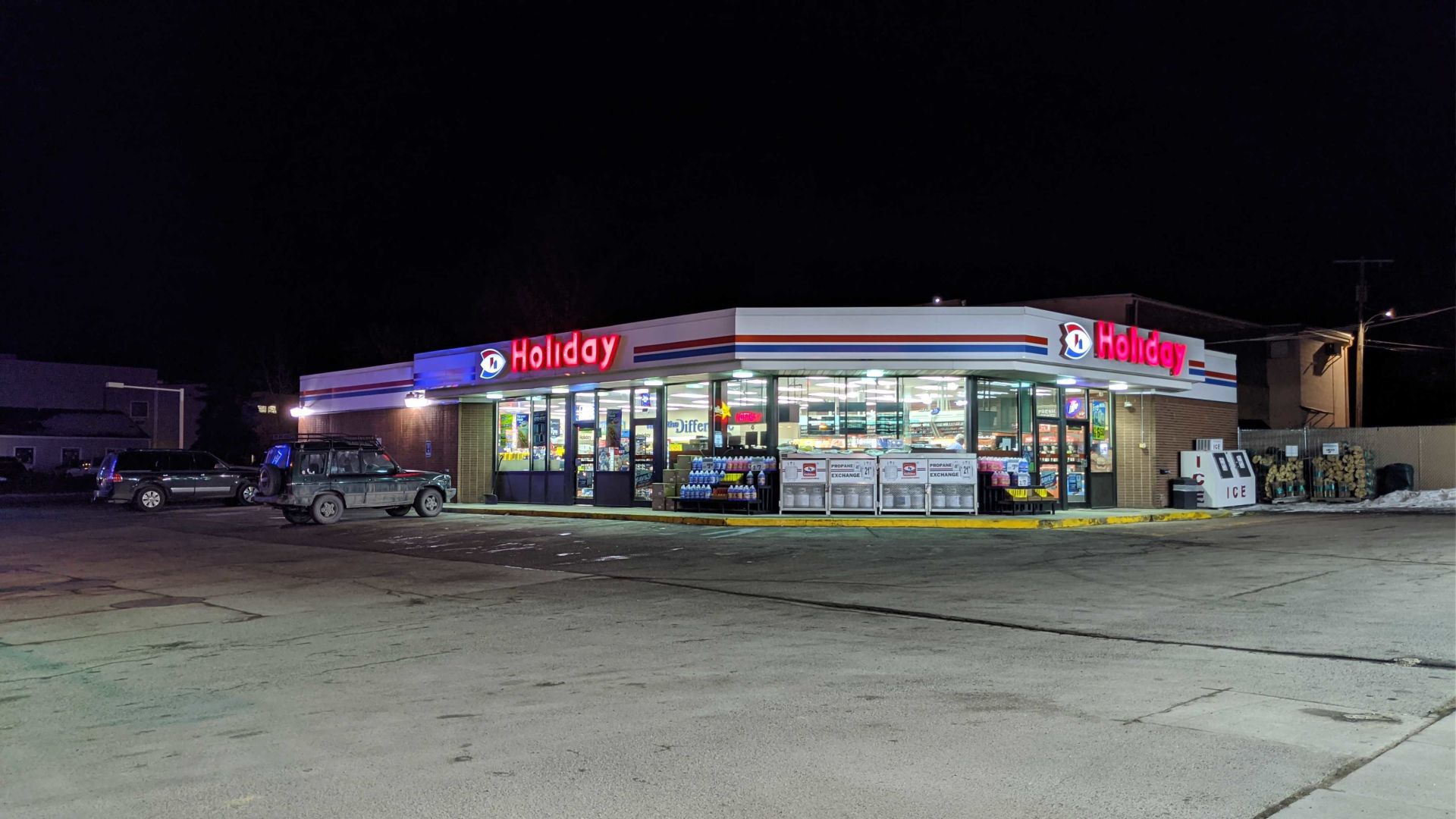 Holiday Convenience Store